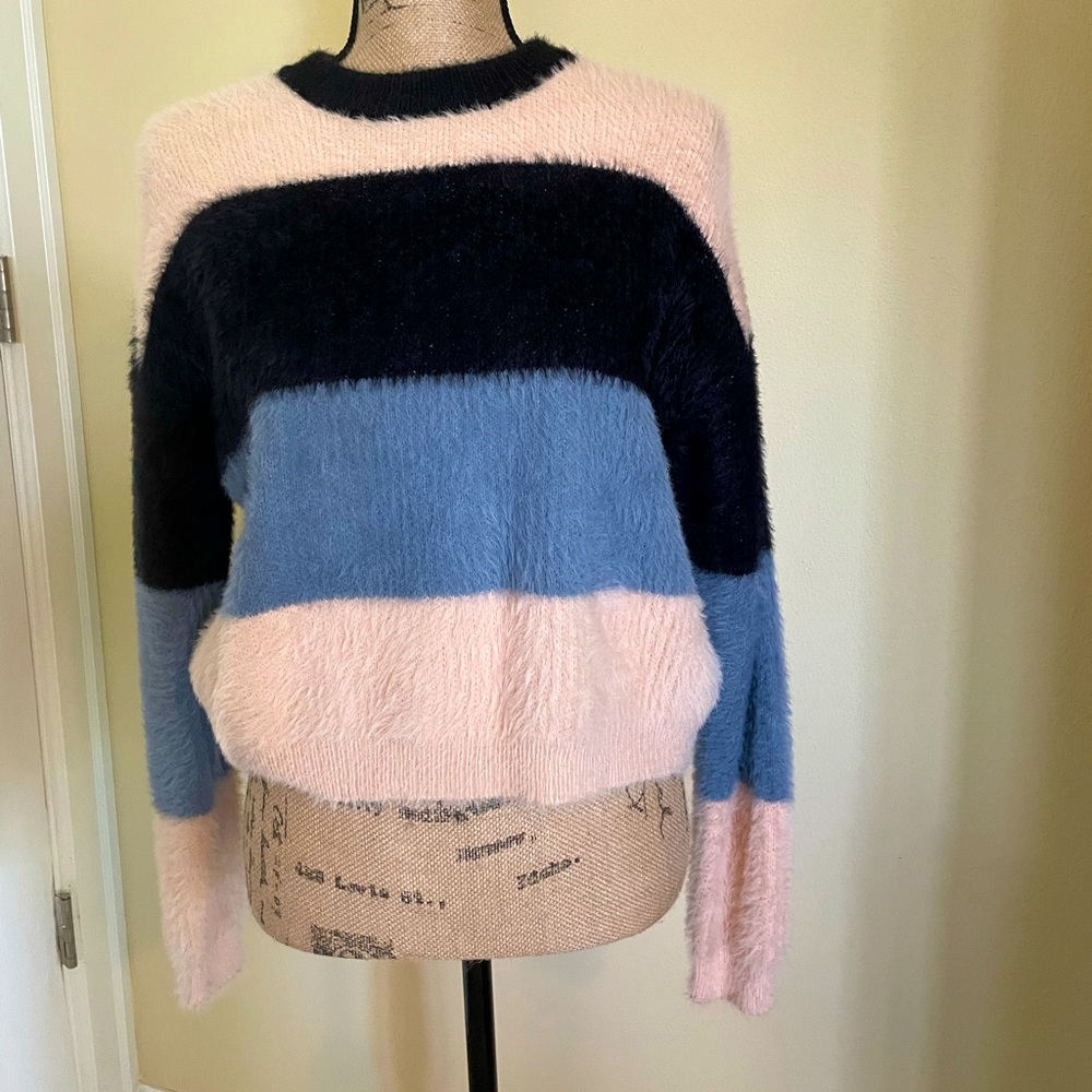 Size Large (fits like a medium) Multi Color Sweater - black, blue, pink